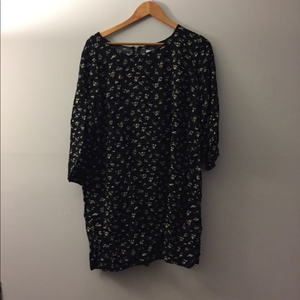 Old Navy Floral Shift Dress