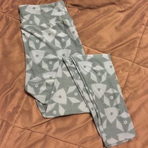 LuLaRoe leggings