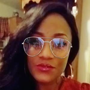 Meet your Posher, Anika