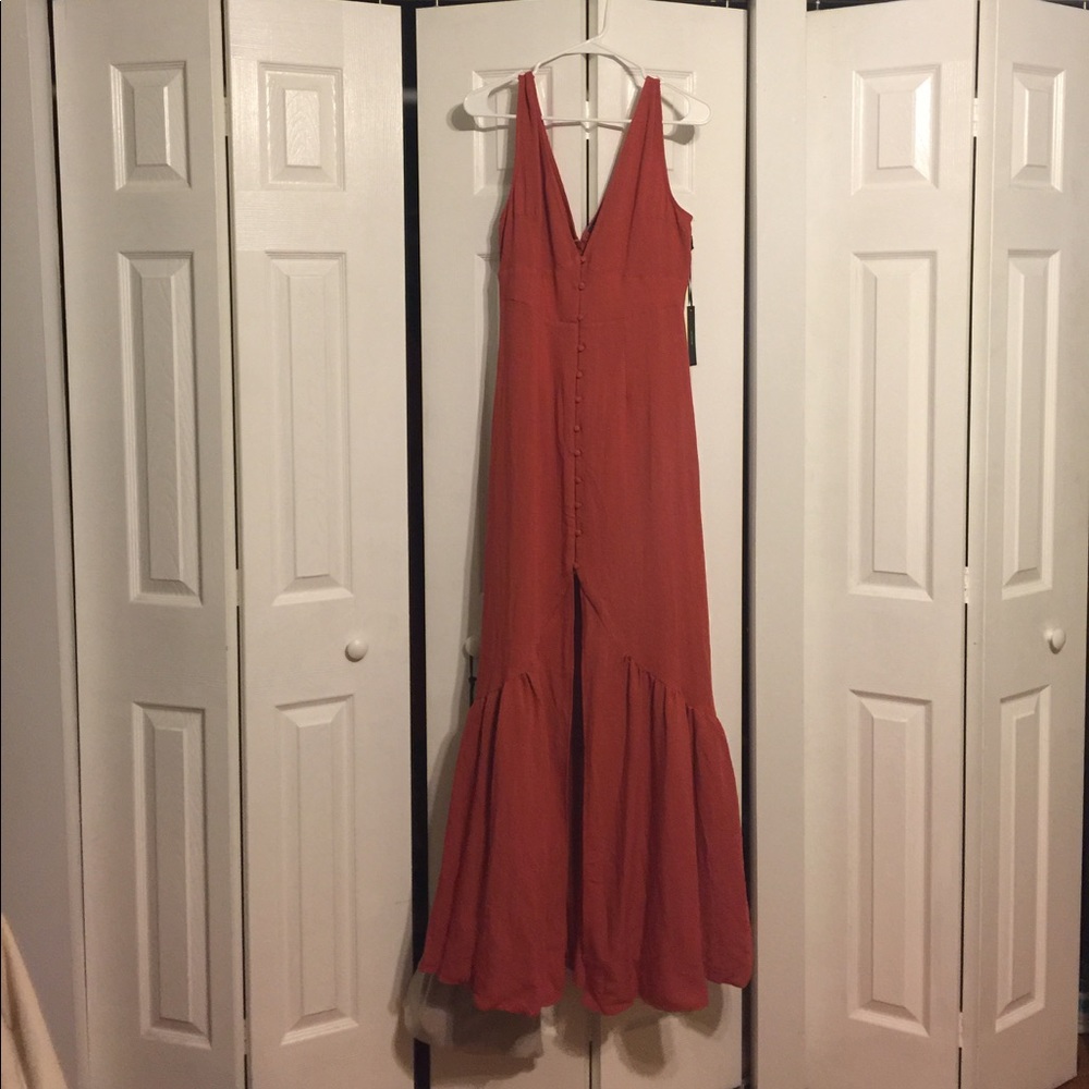 Lulus maxi dress