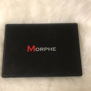 🚨SOLD🚨Morphe 35R pallete