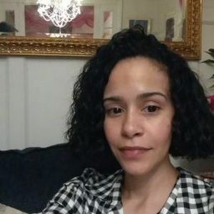 Meet your Posher, Eva