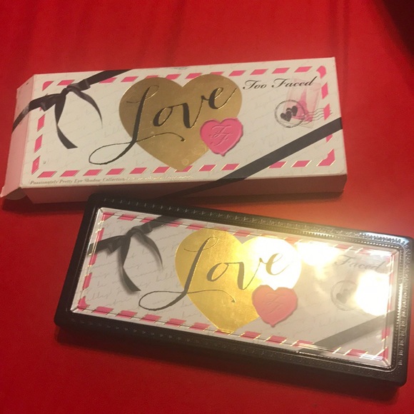 💜SALE💜New too faced L❤️VE palette - Picture 3 of 8