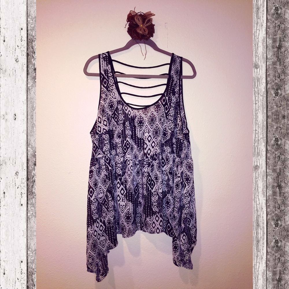 💀Torrid Skull Print Tank Top 💀