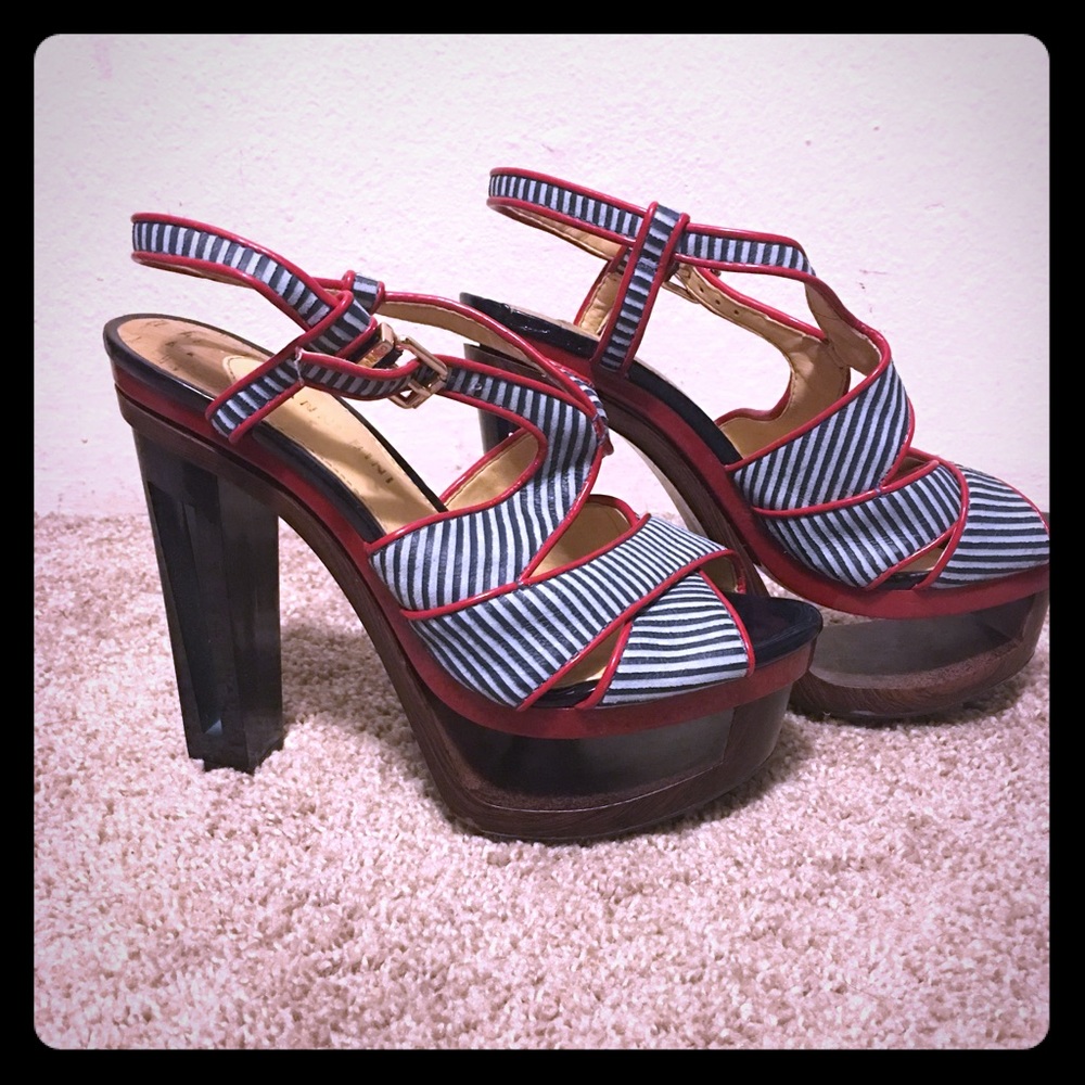 Gianni Bini Heels 👠