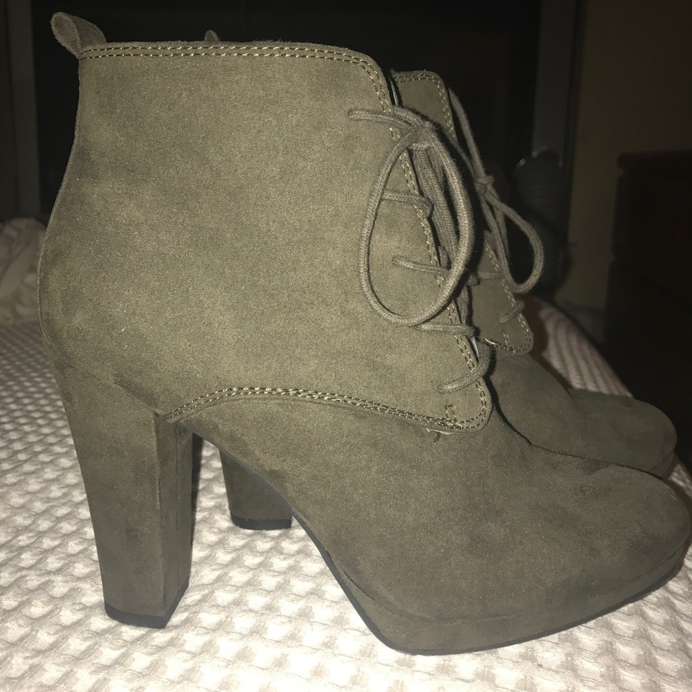 Army green boots with heel