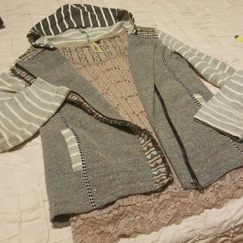 BKE Gimmicks hoodie & BKE Sheer long sleeve shirt