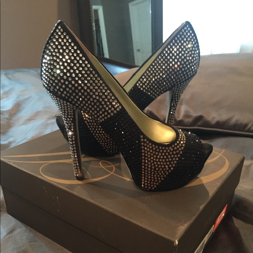 Stunning Enzo studded peep toe heels