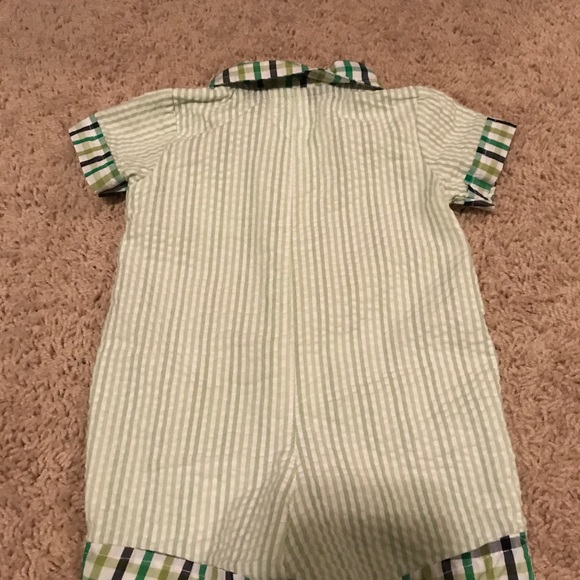 Frog Outfit - Picture 2 of 3