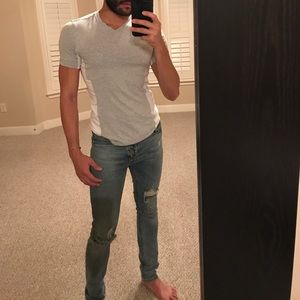 lululemon men's V-neck tee