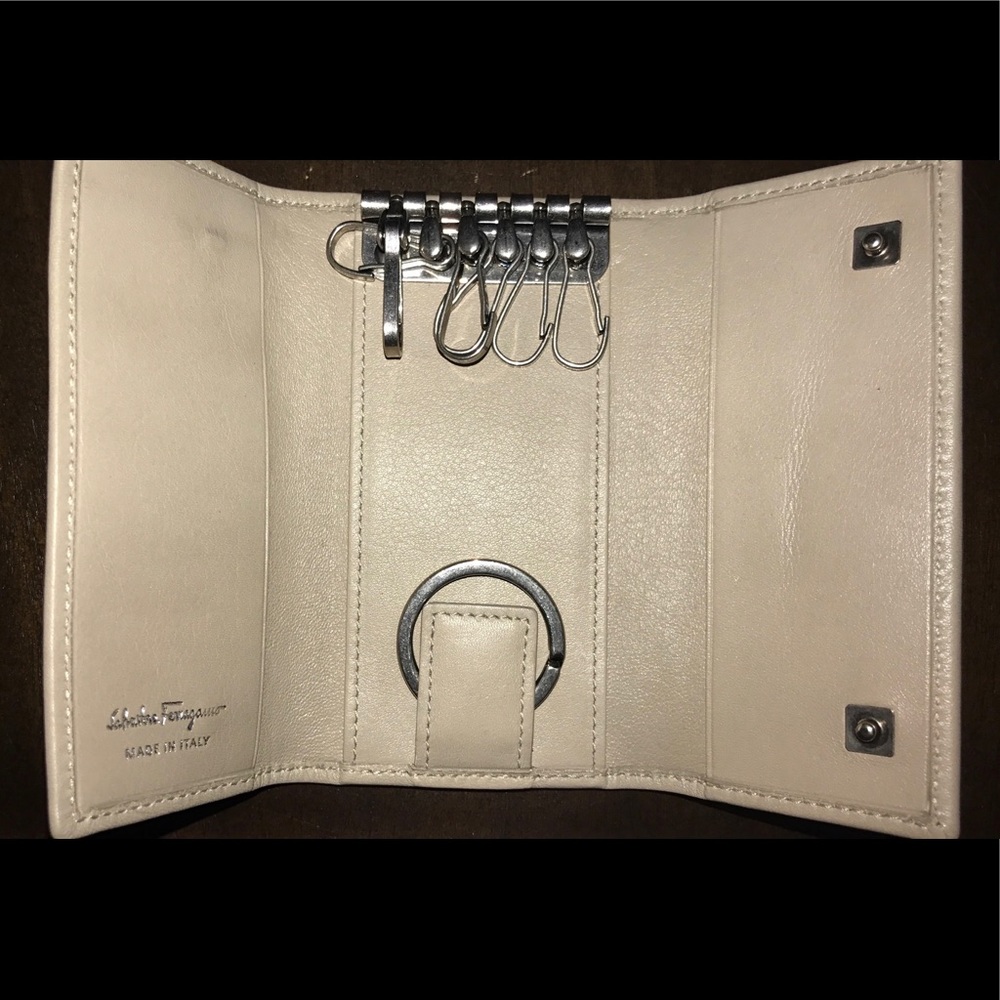Salvatore Ferragamo Embossed Leather 6 Key Holder