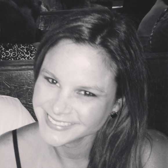 Meet your Posher, Lindsey - Picture 1 of 1