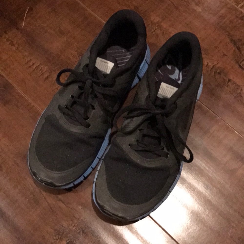 Nike blue and black shoes
