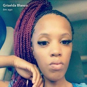 Meet your Posher, Aminà