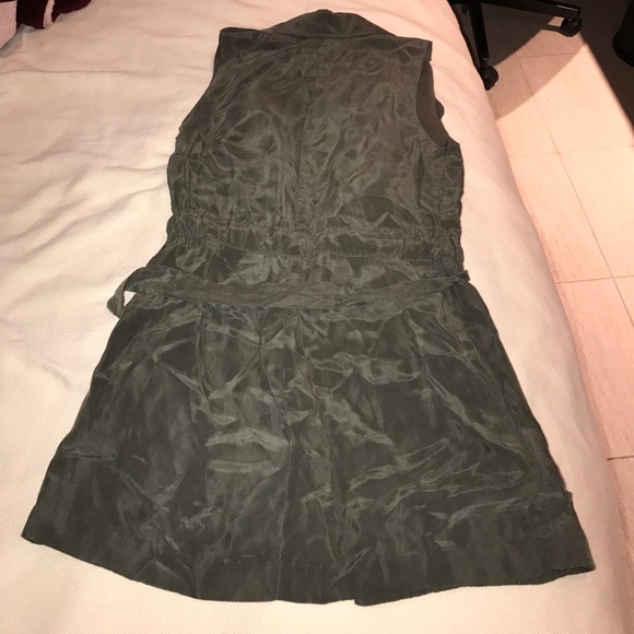 Anthropologie Elevenses Green Sleeveless Shawl - Picture 6 of 6