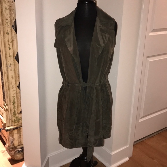Anthropologie Elevenses Green Sleeveless Shawl - Picture 1 of 6