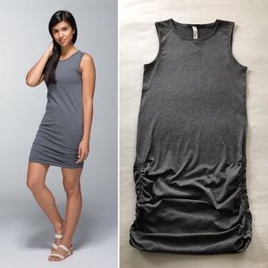 TRADE In The Flow Dress, Heathered Black