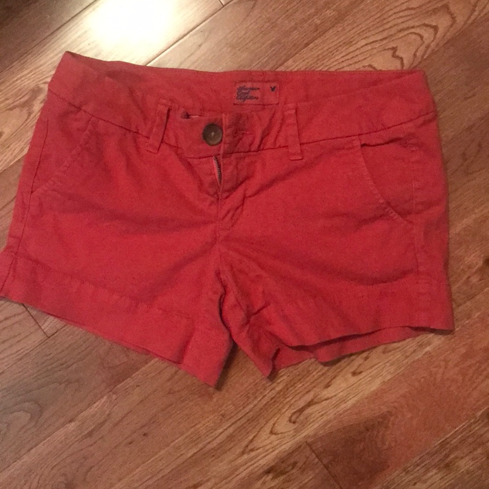 American Eagle coral chinos
