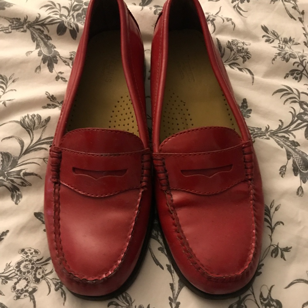 Red Patent Leather Bass Weejun Loafers