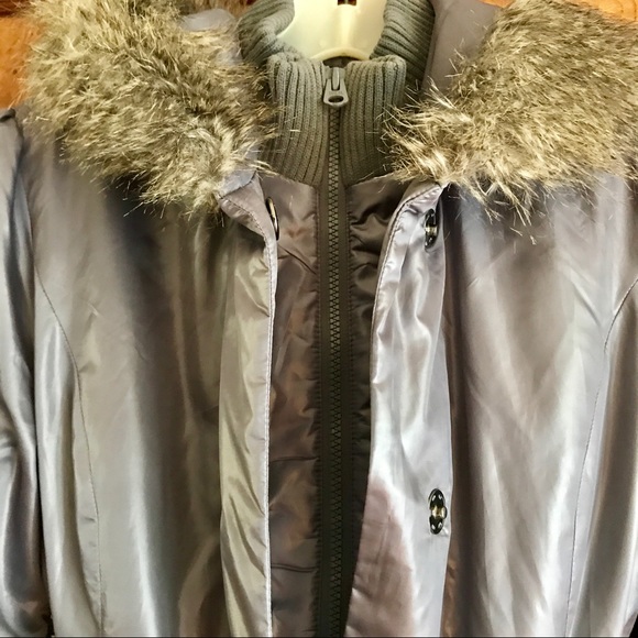 OLD NAVY METALLIC GREY HOODED LINED JACKET F FUR - Picture 2 of 8