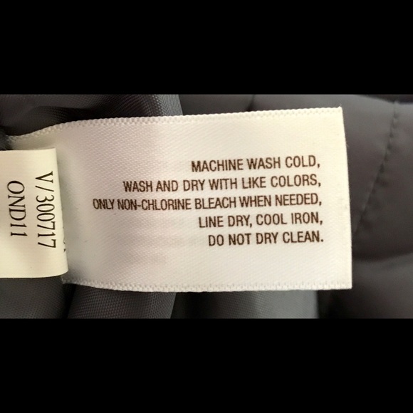 OLD NAVY METALLIC GREY HOODED LINED JACKET F FUR - Picture 8 of 8