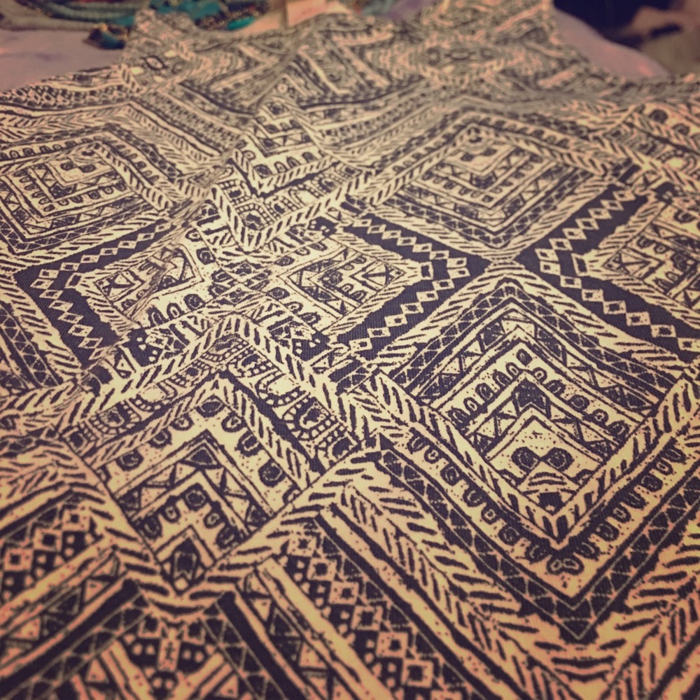 Mossimo tribal tank