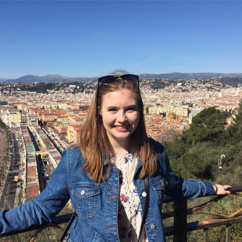 Meet your Posher, Lauren