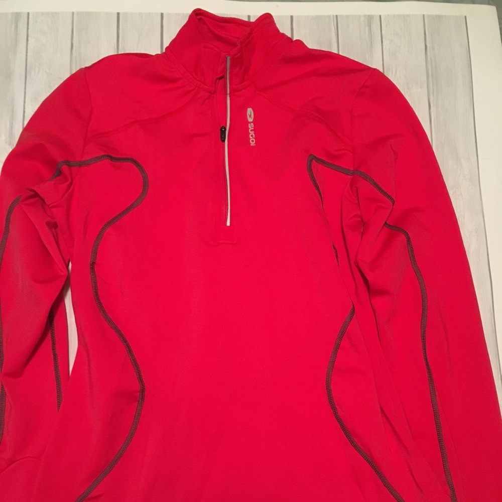 Athletic half zip