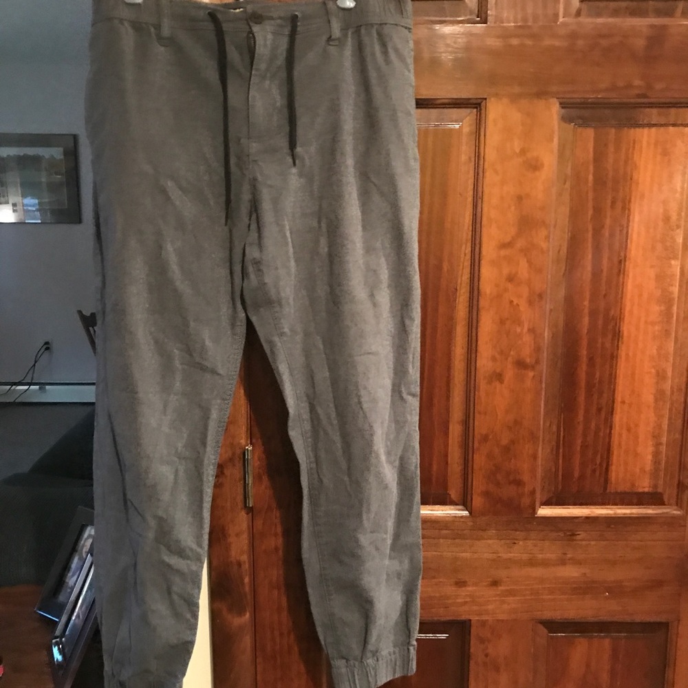 Men's joggers