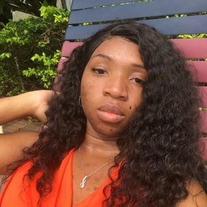 Meet your Posher, Jessica