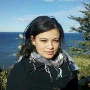 Meet your Posher, Monique