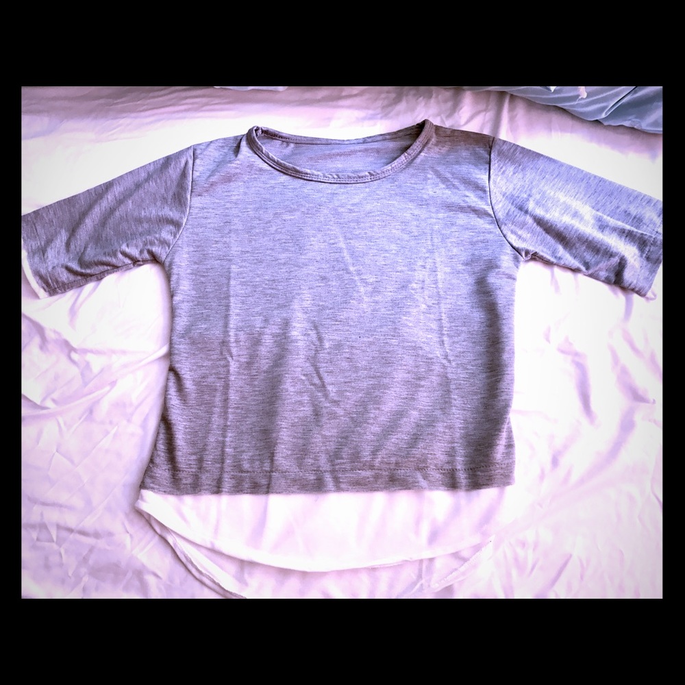 New Mock Elbow Sleeve T-shirt