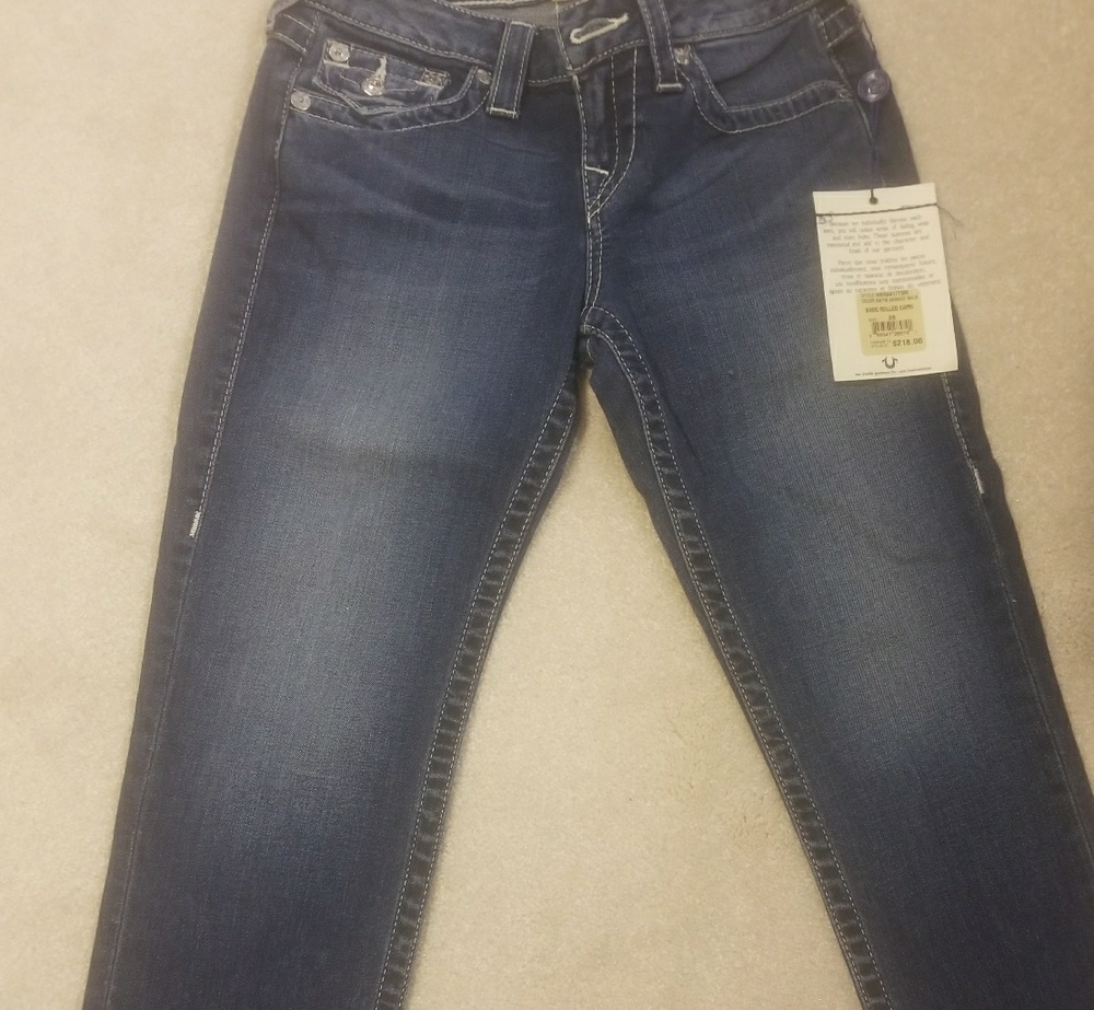 True Religion Cropped denim
