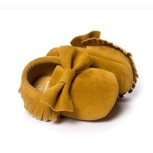 ✅SOLD✅Baby Mocassin Crib Shoes 6-12 Months Unisex