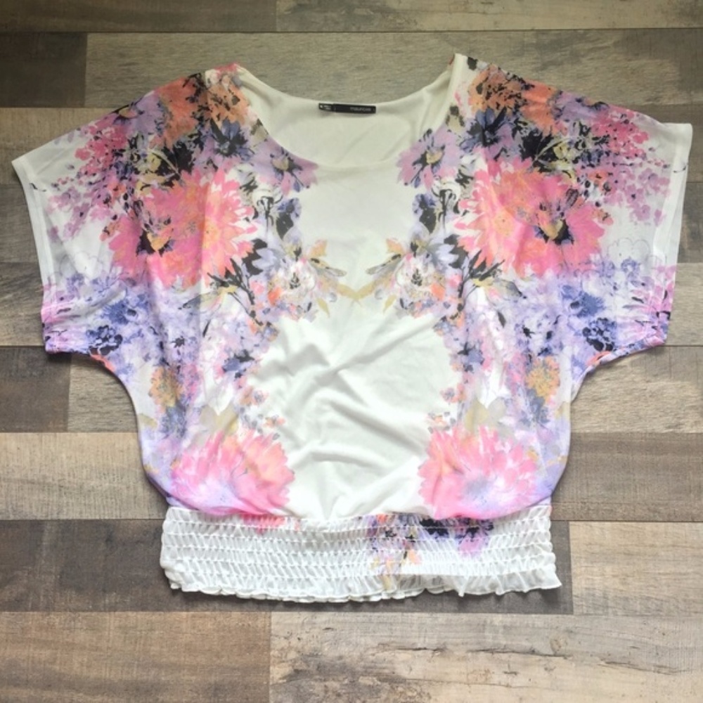 Lovely Floral Blouse!