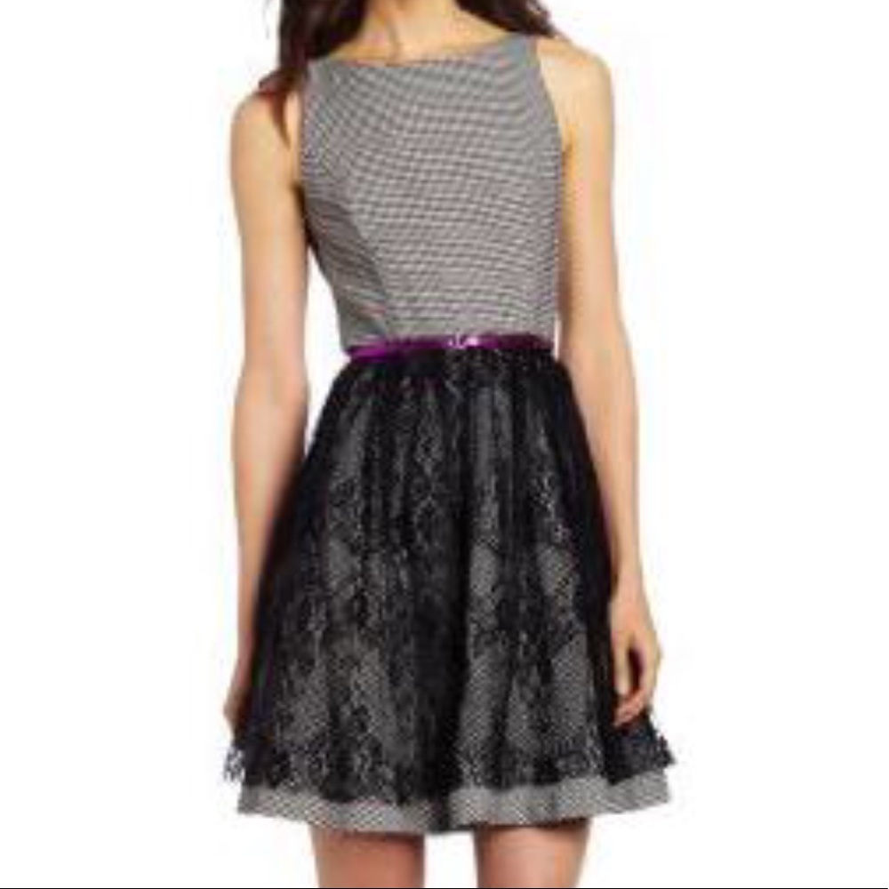 Jessica Simpson sz8 NWT Dress