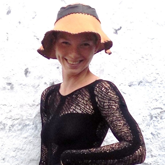 Leather-Hat \