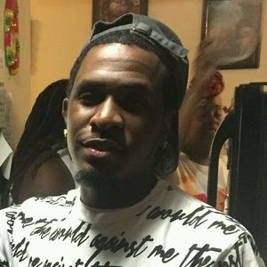 Meet your Posher, Connie