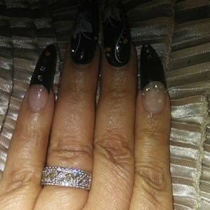 Sterling silver diamond simulant