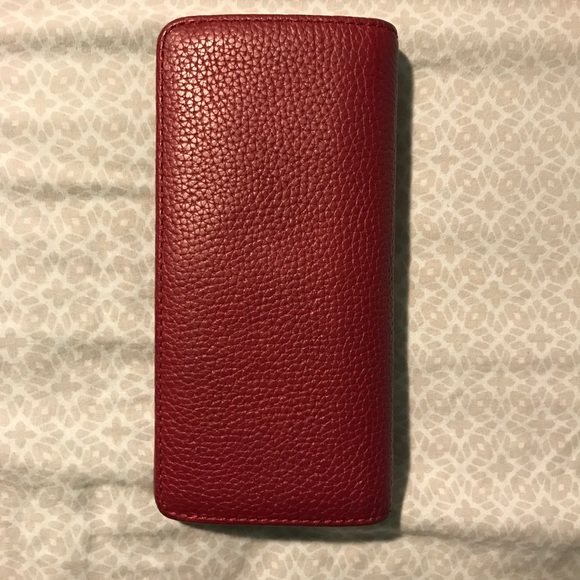 Marc Jacobs wallet - Picture 1 of 4