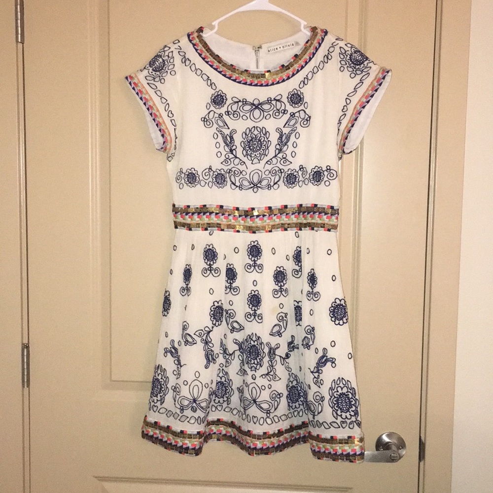 Alice and Olivia Embroidered Dress 4 - Picture 1 of 4