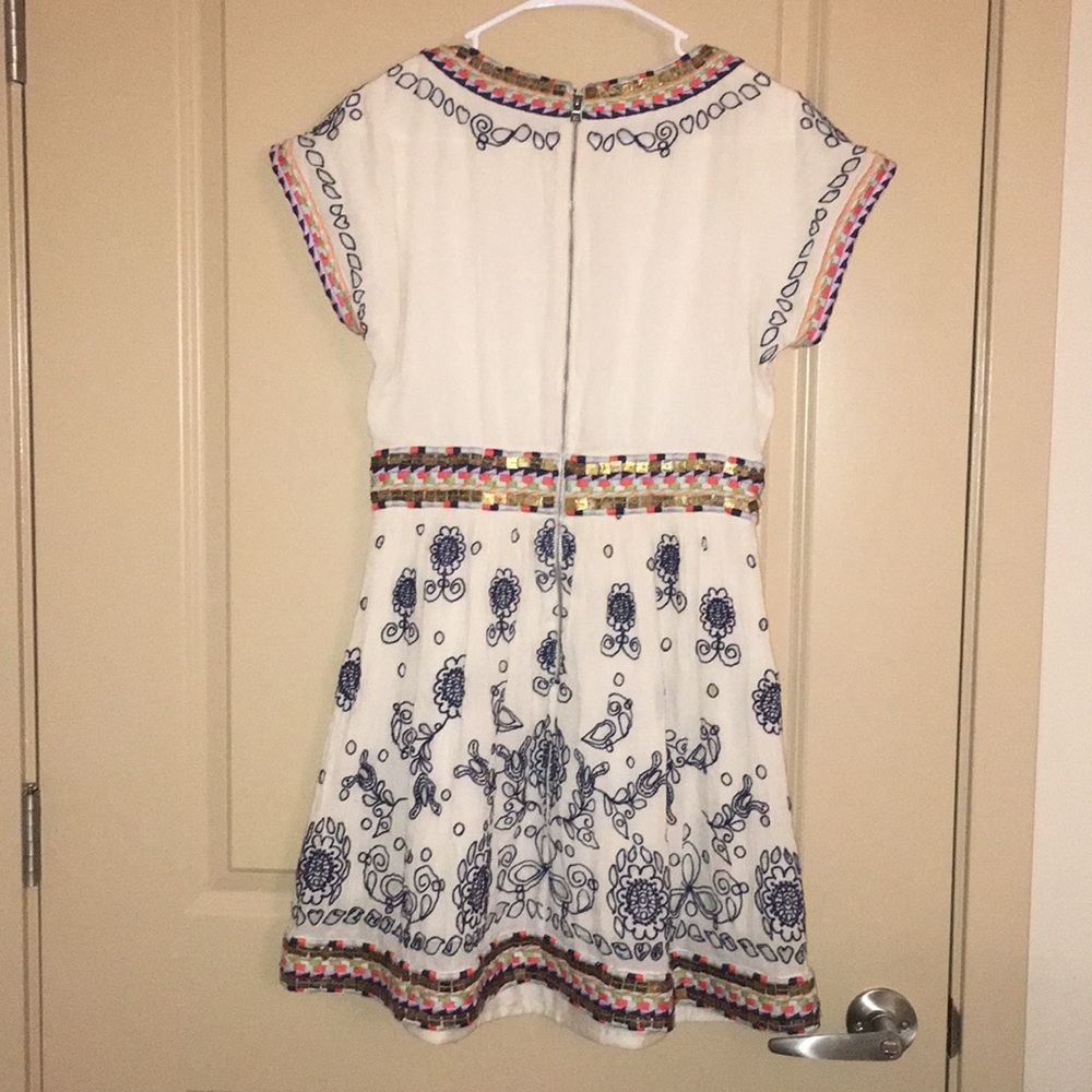 Alice and Olivia Embroidered Dress 4 - Picture 4 of 4