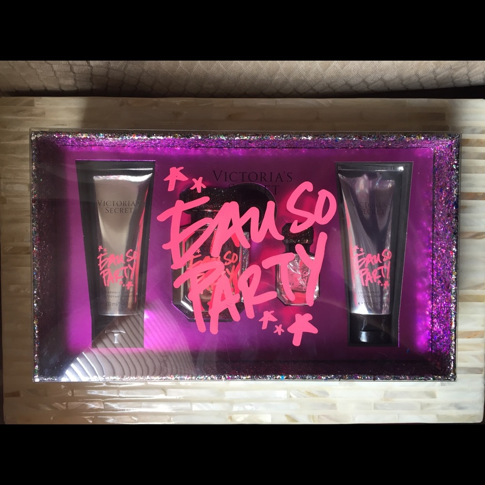 BRAND NEW EAU SO PARTY