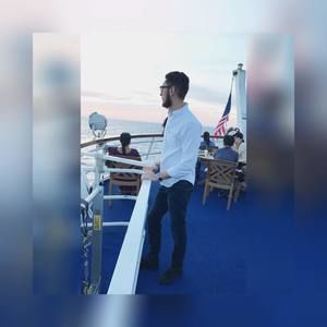 Meet your Posher, José