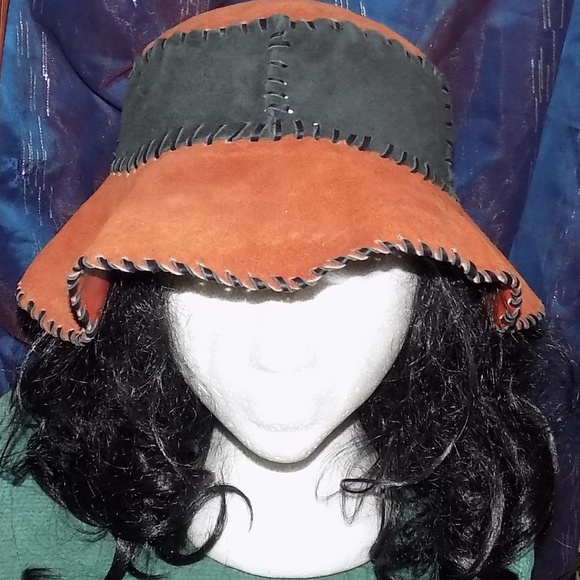Leather-Hat \