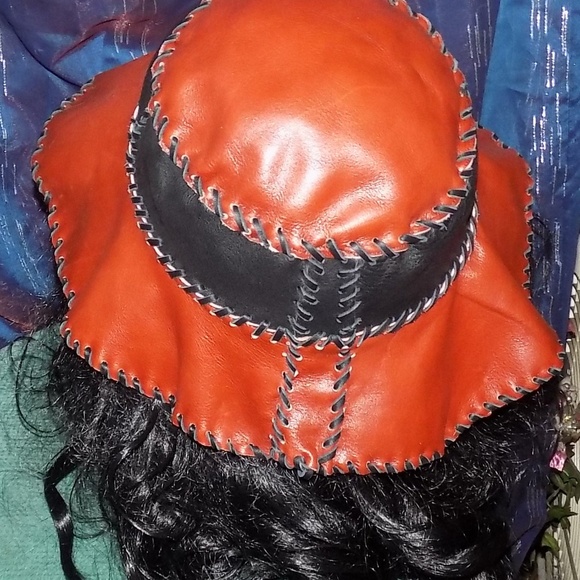 Leather-Hat \