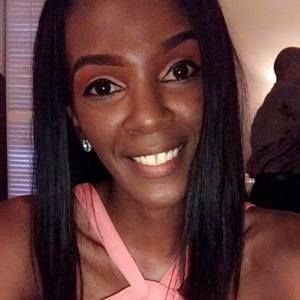 Meet your Posher, Nadia