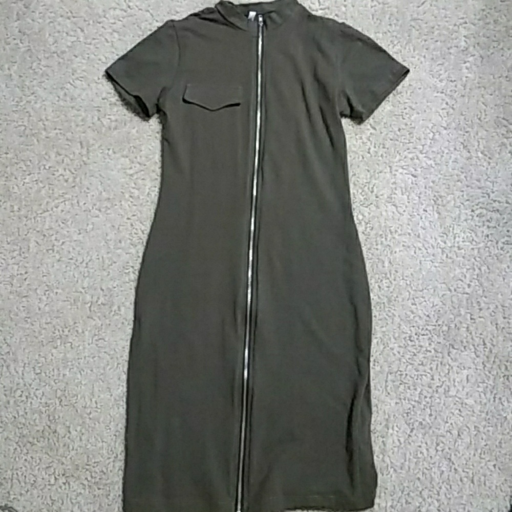 Women's fitted zipper dress