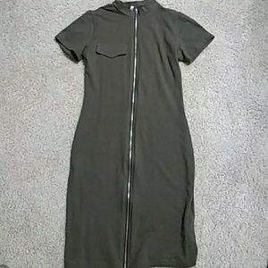 Women's fitted zipper dress