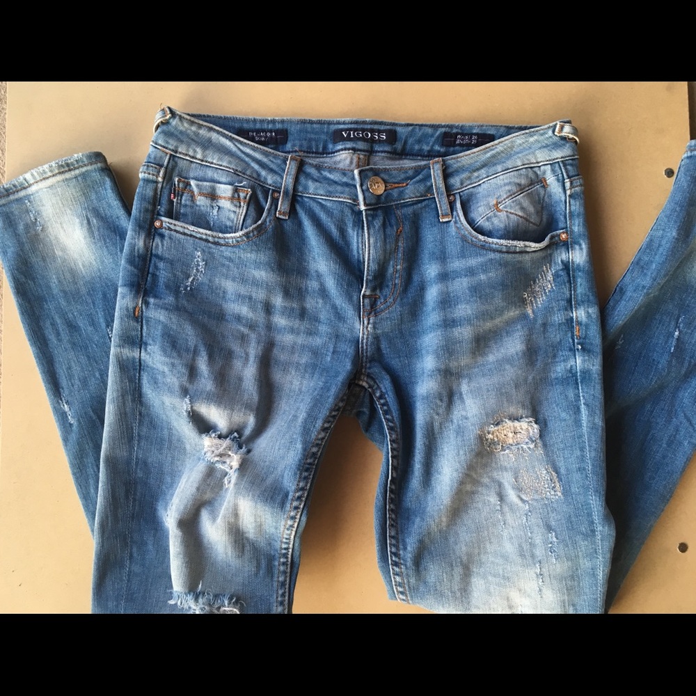 •Vigoss skinny RIPPED JEAN•